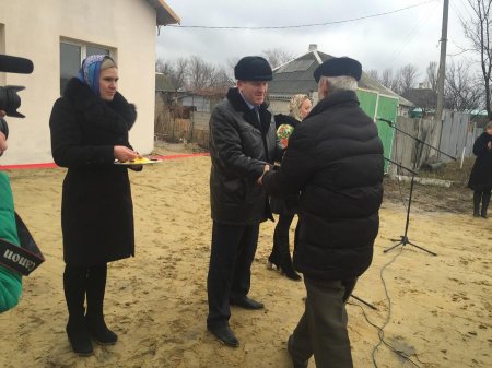 В поселке Хрящеватое состоялось торжественное открытие первых домов В поселке Хрящеватое состоялось торжественное открытие первых домов