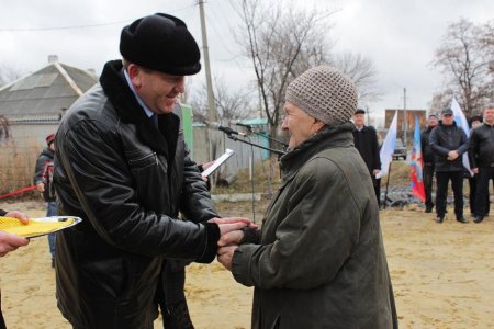 В поселке Хрящеватое состоялось торжественное открытие первых домов В поселке Хрящеватое состоялось торжественное открытие первых домов