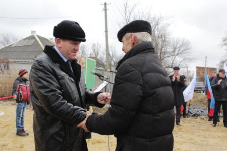 В поселке Хрящеватое состоялось торжественное открытие первых домов В поселке Хрящеватое состоялось торжественное открытие первых домов